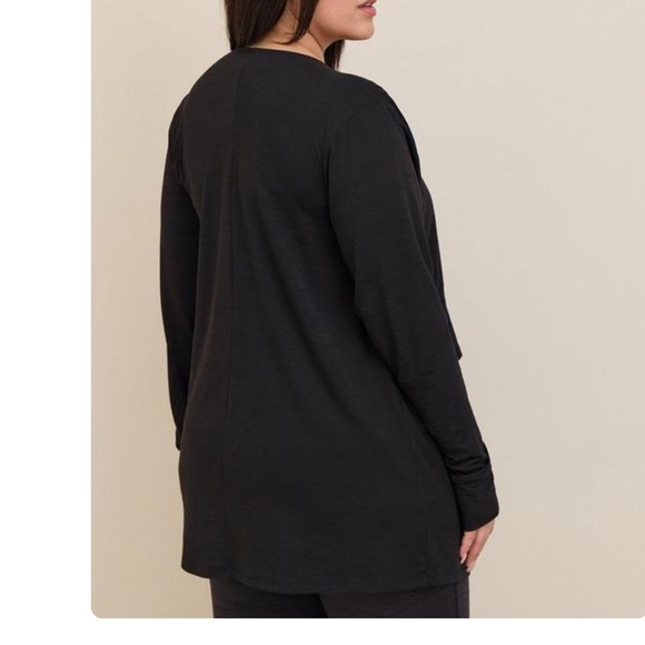 TORRID NWT Jersey No Closure Active Cardigan - Picture 2 of 5